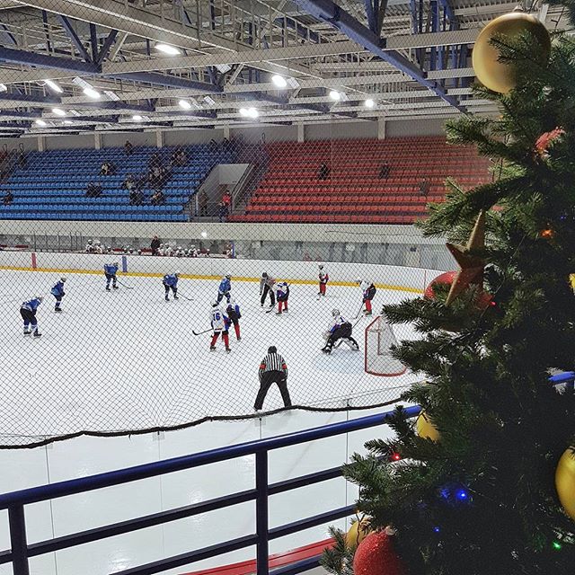 #новогоднехоккейное#хоккейэтозызнь… в 21:15